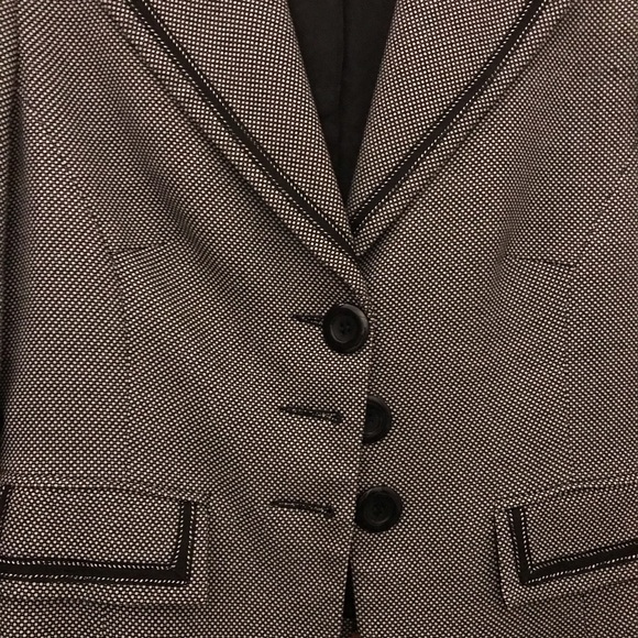 Bebe Black and white polkadotted blazer - Picture 3 of 5